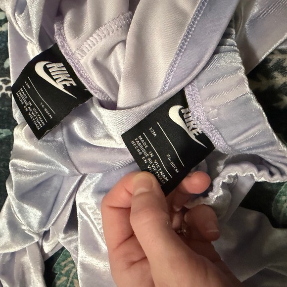 Nike Kids Velour Tracksuit Hoodie Pants Matching Set Lilac Purple 12 months - Picture 4 of 4